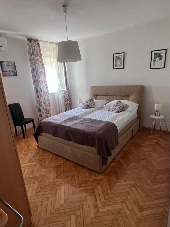 Lili Family Apartment *